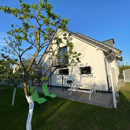 Apartament Nad Jeziorem Welle Kołczewo Buitenkant foto