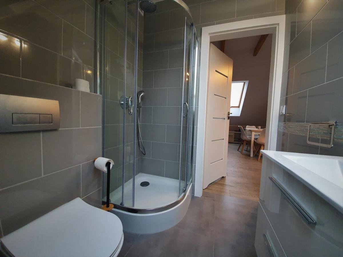 Apartament Nad Jeziorem Welle Kołczewo Buitenkant foto