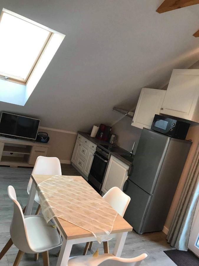 Apartament Nad Jeziorem Welle Kołczewo Buitenkant foto